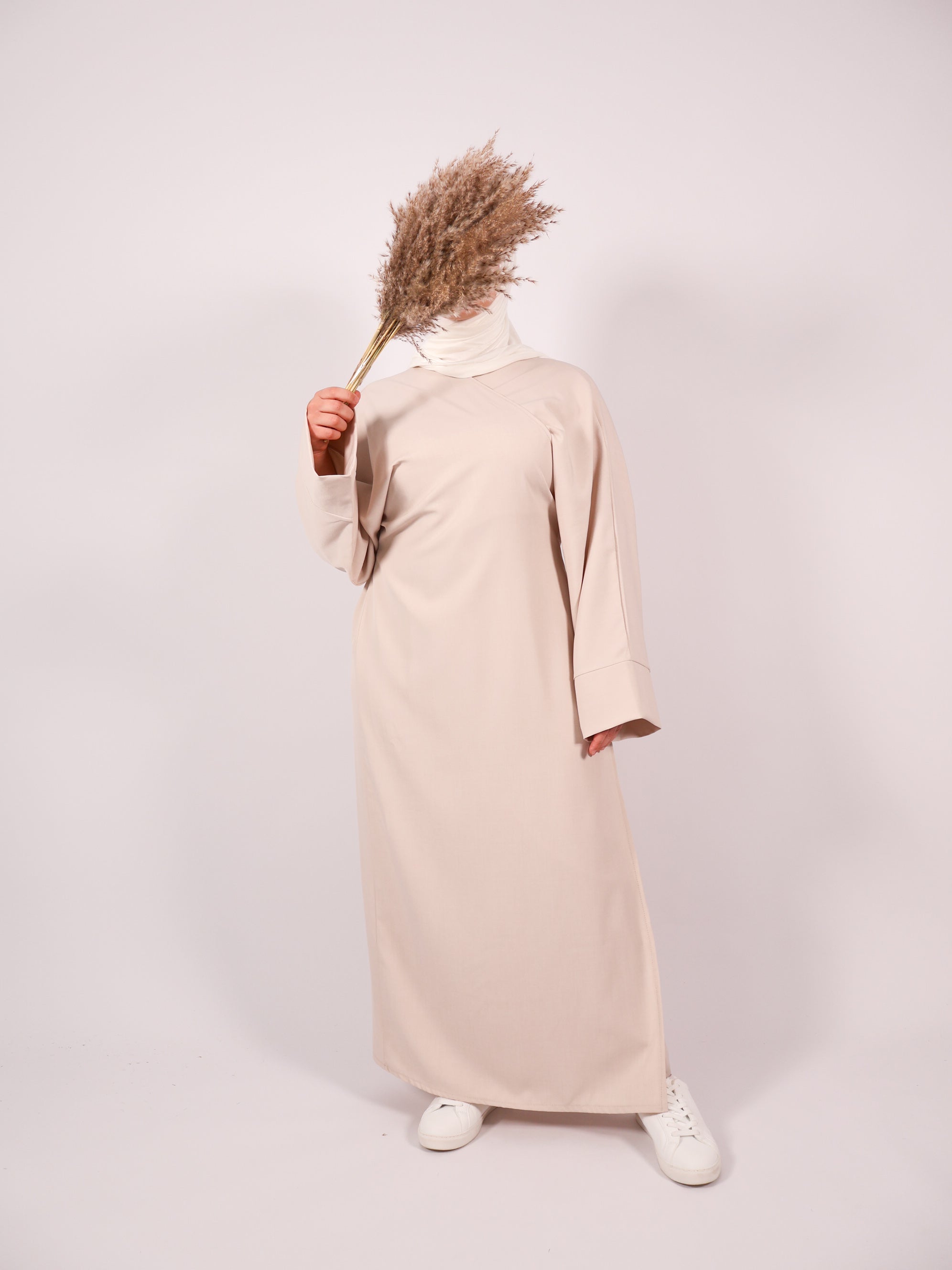 Abaya Nadira