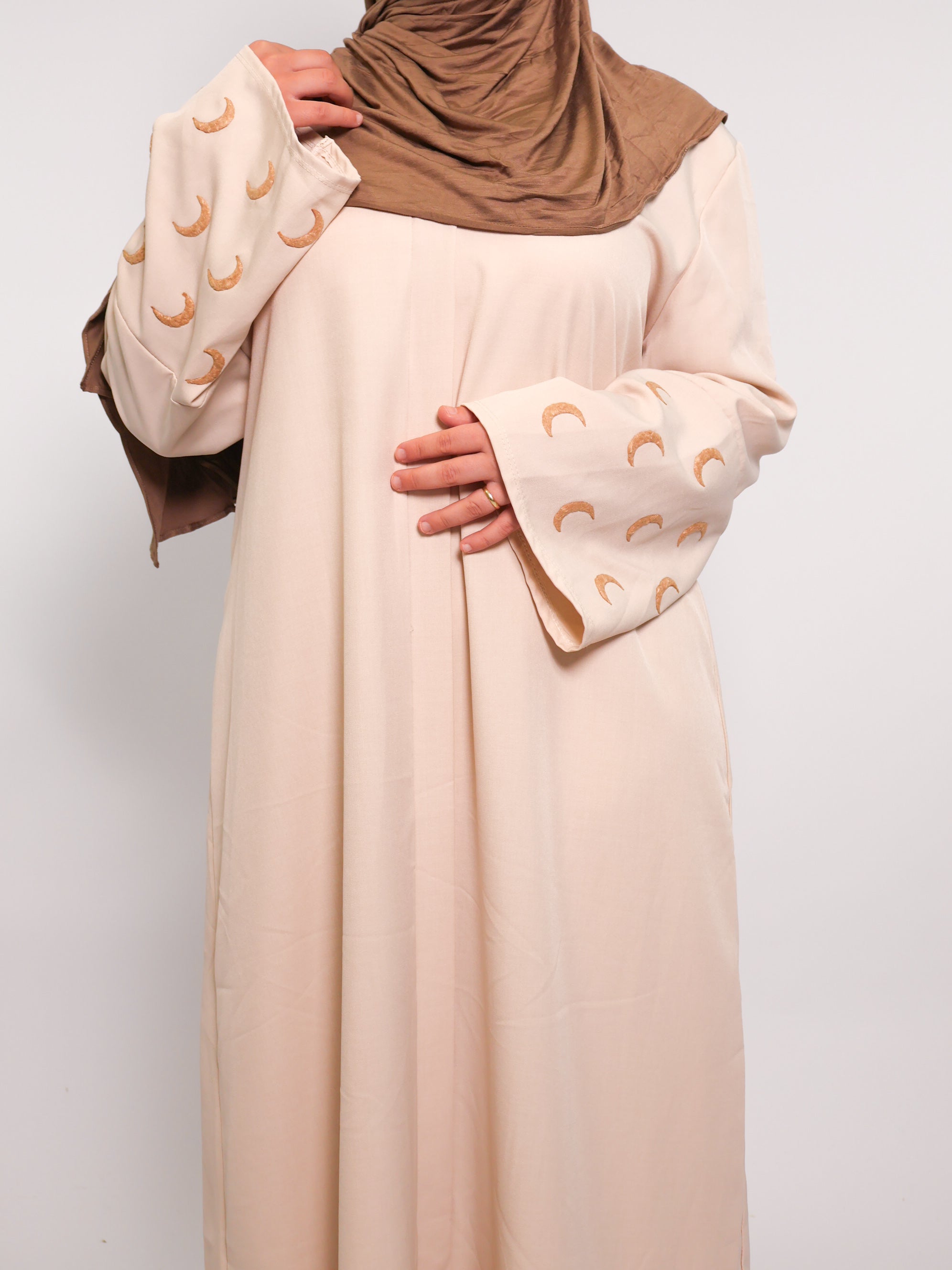 Moon Abaya