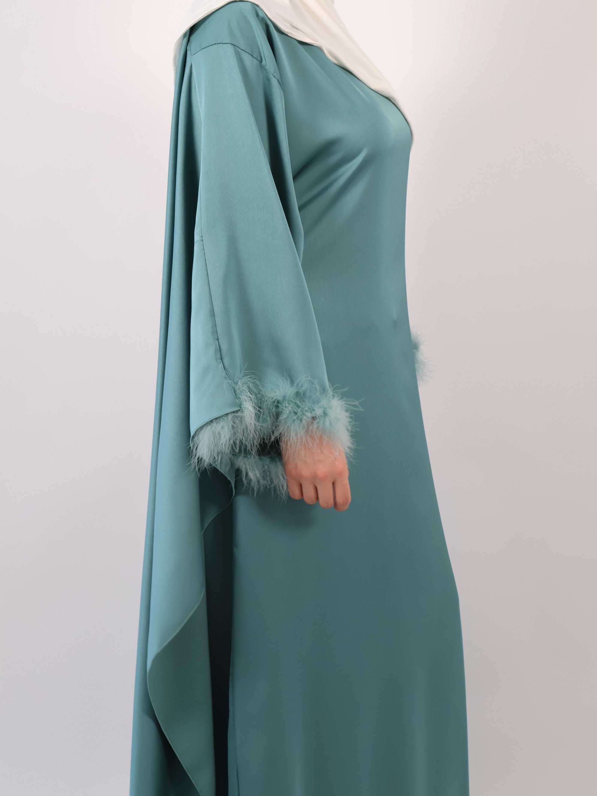 Abaya Liyana