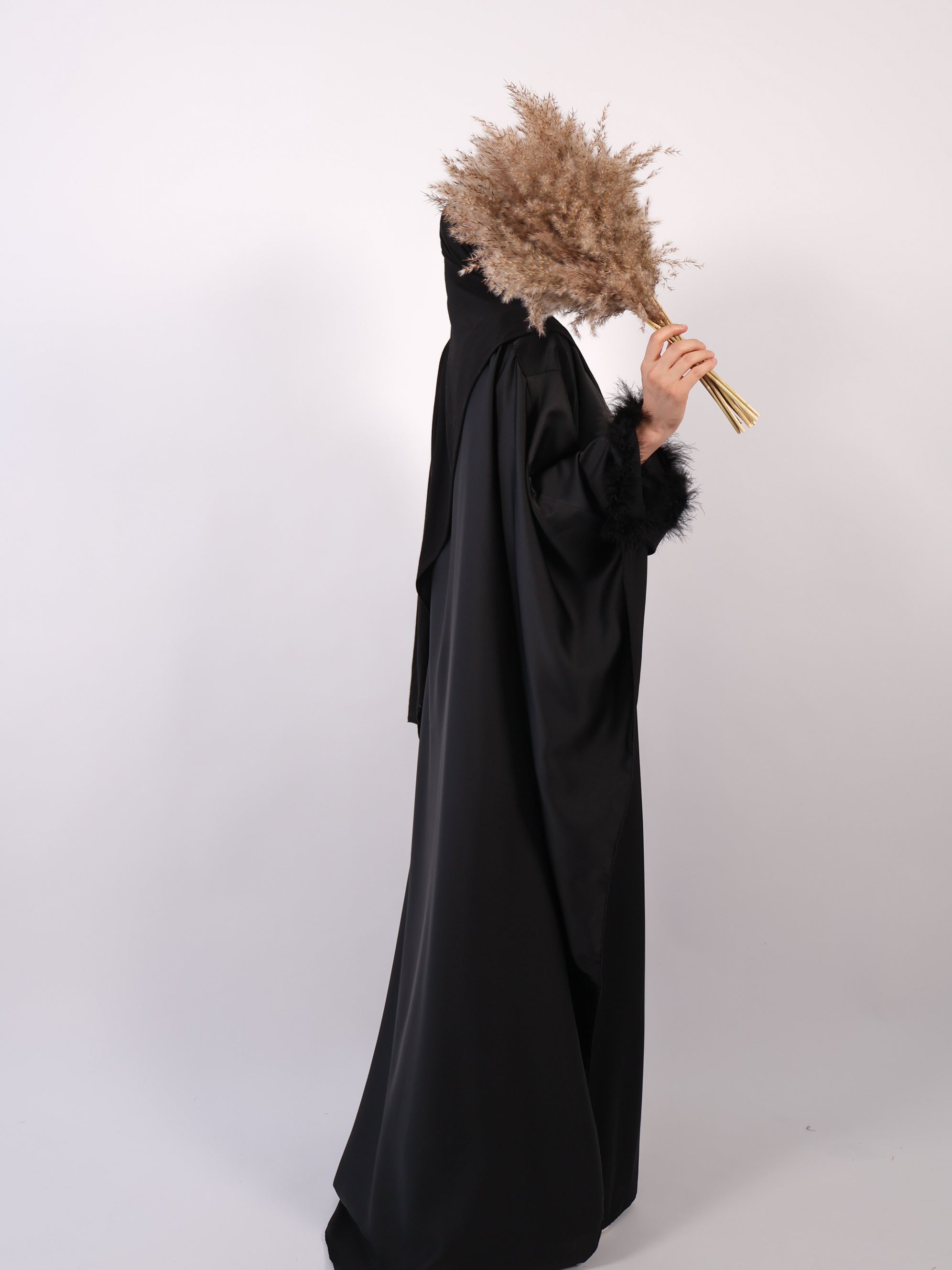 Abaya Liyana