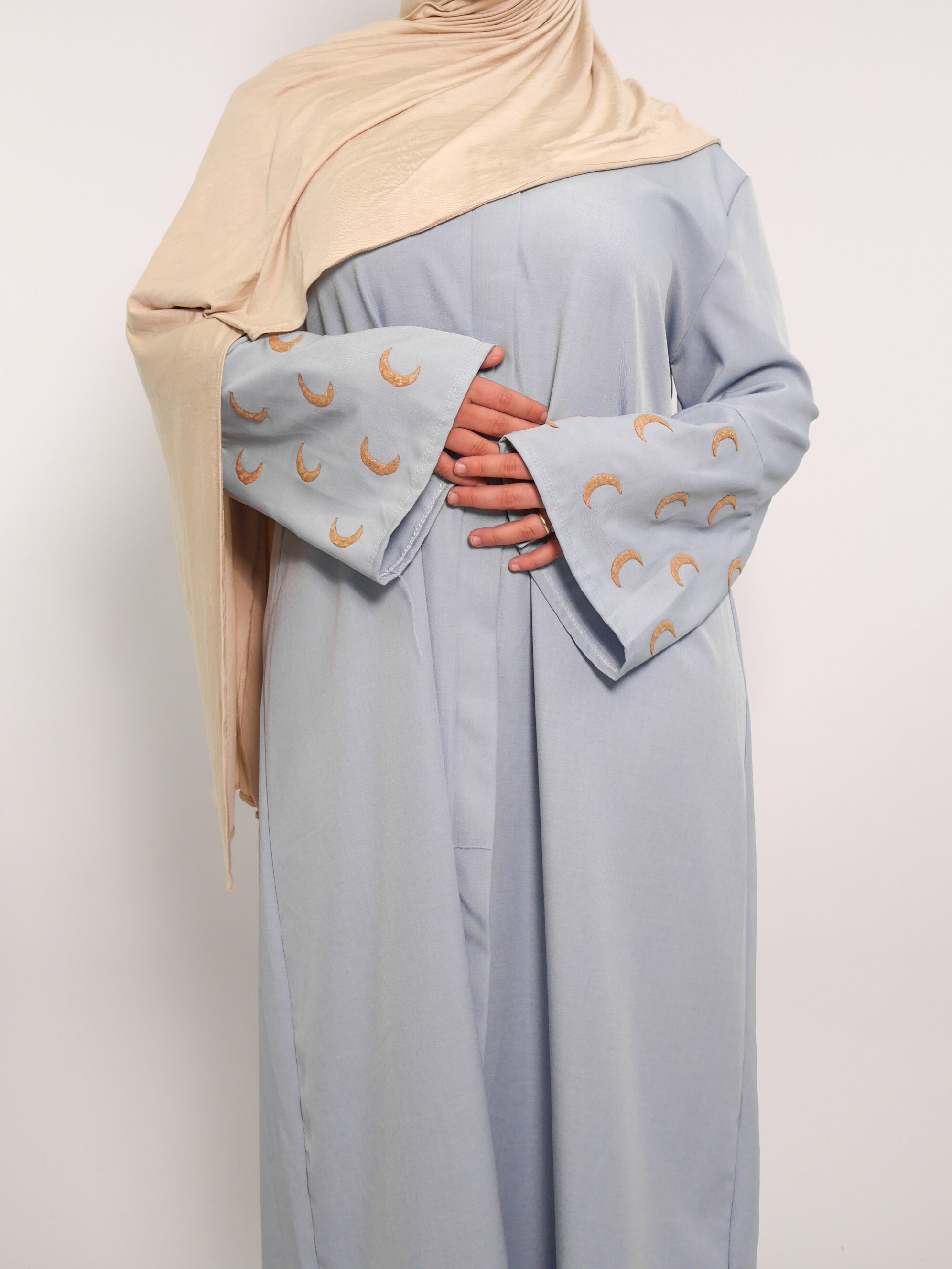 Moon Abaya