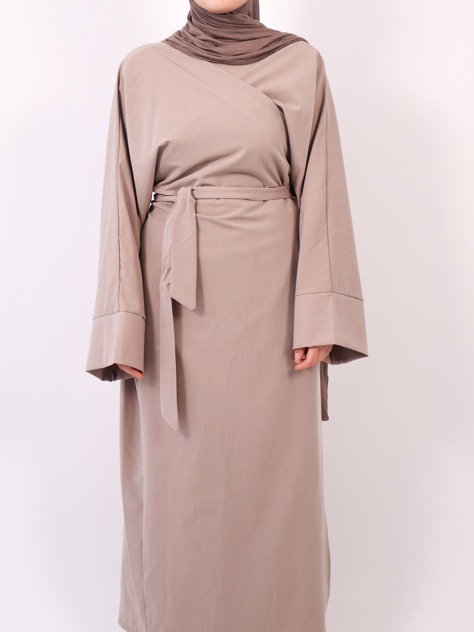 Abaya Nadira