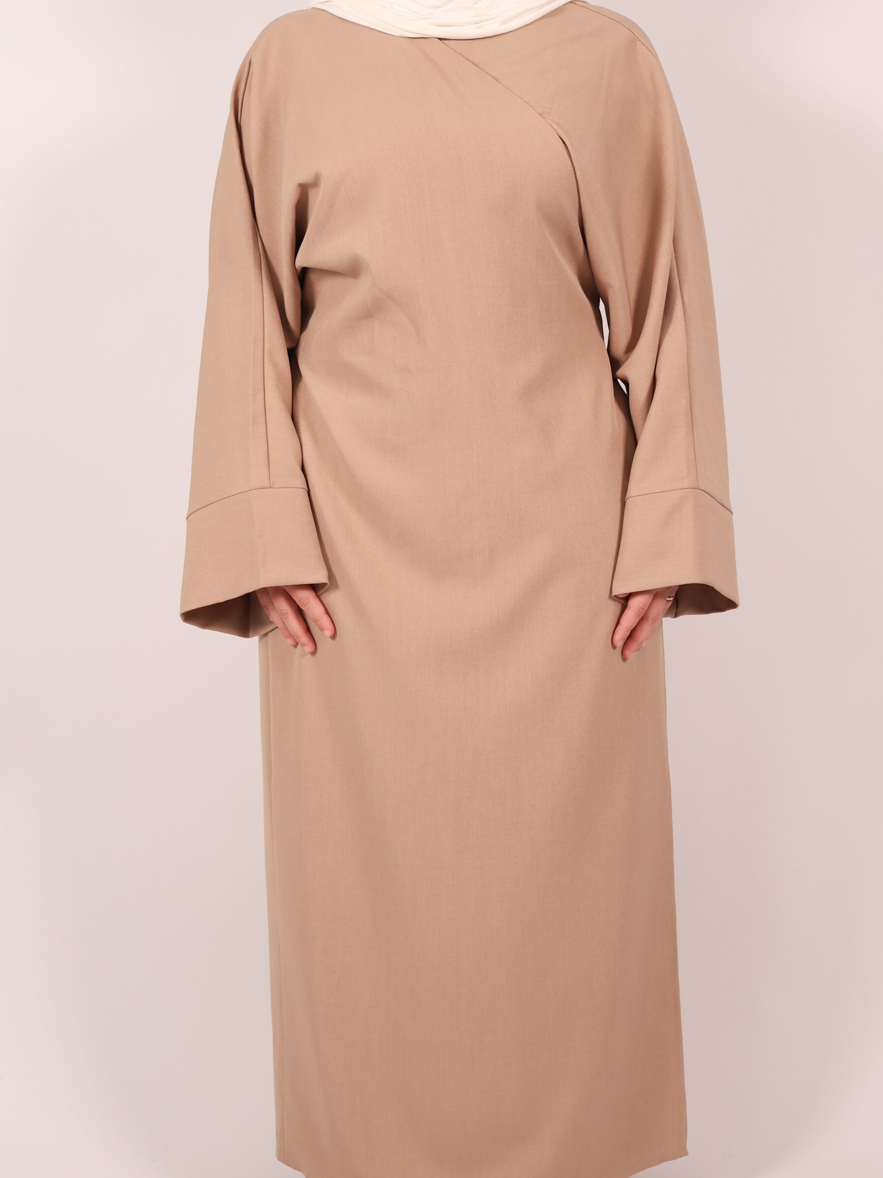 Abaya Nadira