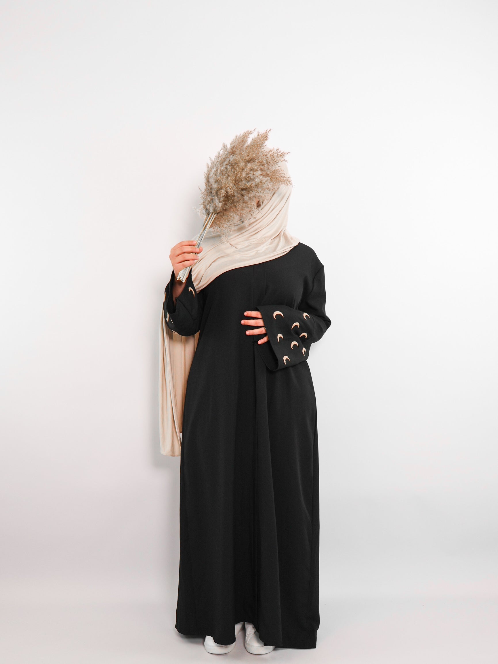 Moon Abaya