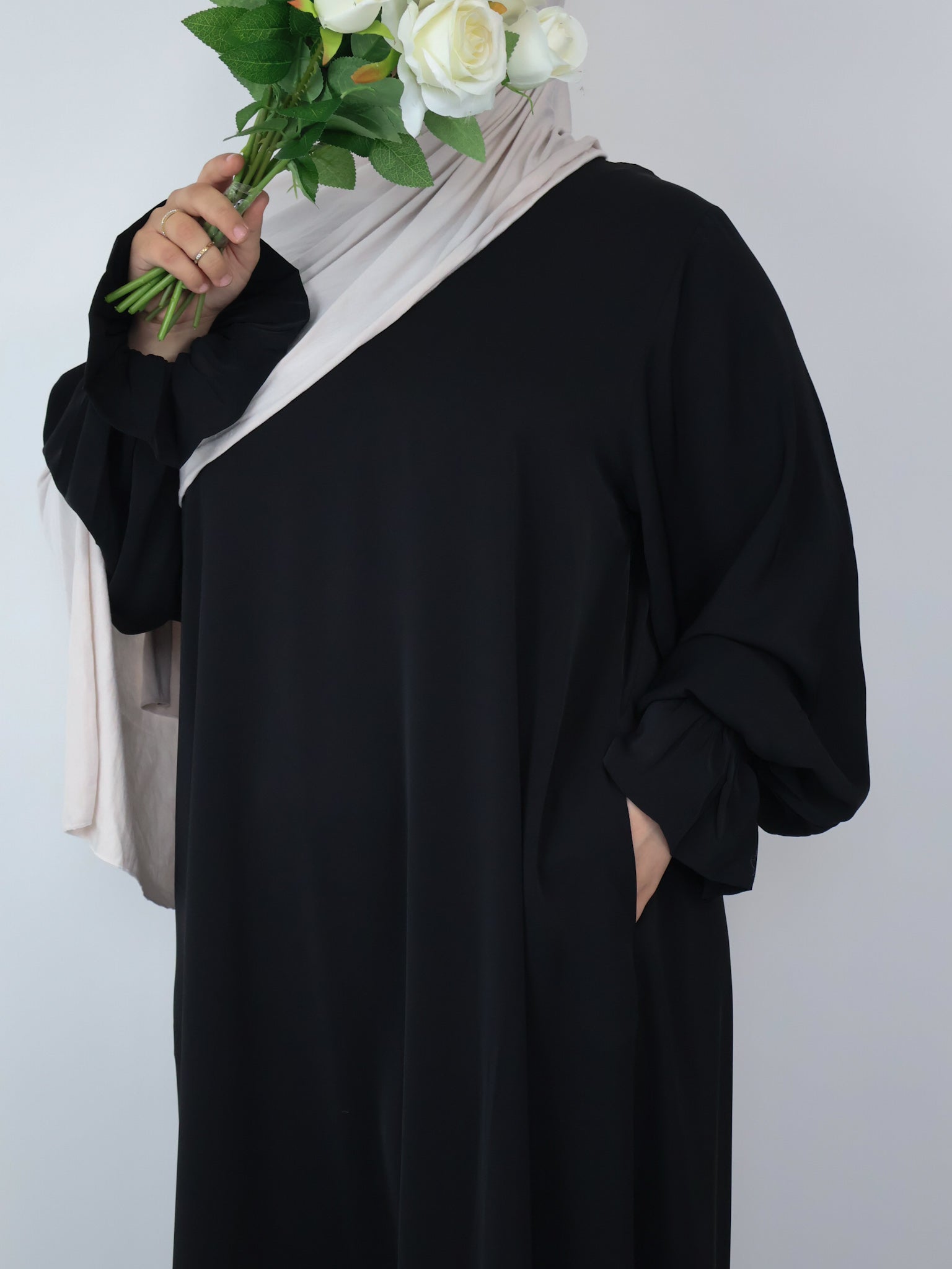 Abaya Nour